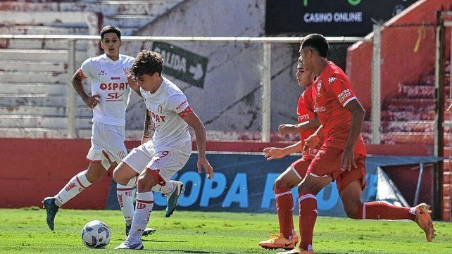 La Reserva de Unión sumó su primer triunfo del año con un gol de Dómina