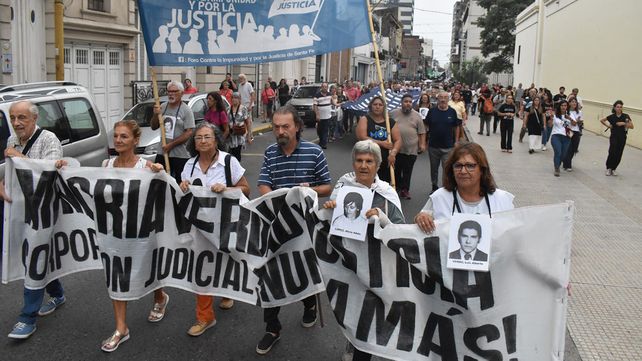 A 47 años del último golpe militar, Santa Fe volvió a marchar por la Verdad y la Justicia A 47 años del último golpe militar, Santa Fe volvió a marchar por la Verdad y la Justicia