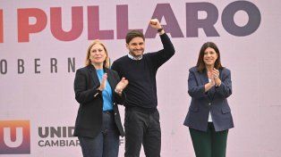 Gisela Scaglia, Maximiliano Pullaro y Clara García, referentes de la oferta electoral de Unidos para Cambiar Santa Fe.