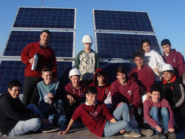 Hay equipo. Los estudiantes de la tecnicatura