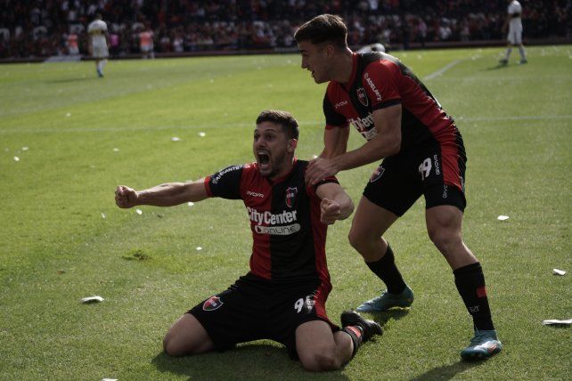 Juanchón García grita con alma y vida el primero leproso.
