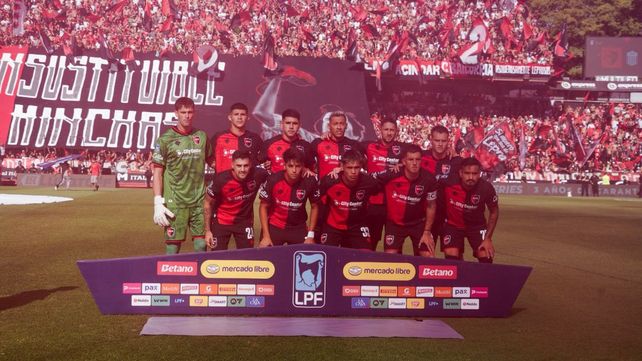 El equipo de Frank Kudelka para el clásico. Newells otra vez no pudo con Central.