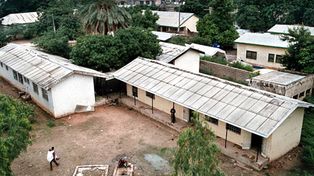 Enjuician al laboratorio Pfizer por muertes de ni&ntilde;os en Nigeria