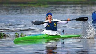 Paula Contini de El Quillá fue la ganadora en K1 senior 3.000 metros.
