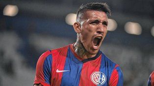 Barracas Central rompe el mercado con Ricardo Centurión