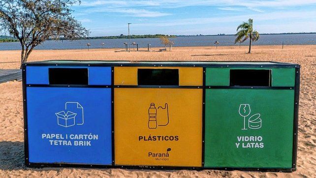 Paraná suma Ecopuntos para separar residuos reciclables en espacios públicos y reducir los residuos.