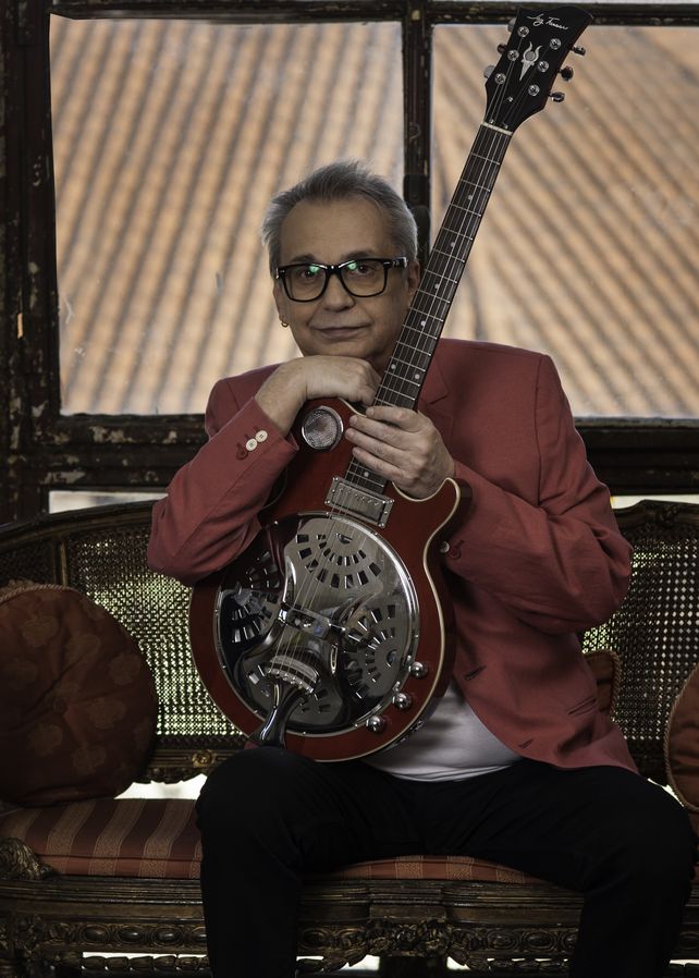 Lebón hará un recorrido por sus nuevas canciones