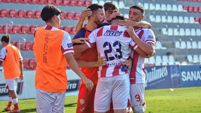 La reserva de Unión superó por penales a Atlético Tucumán y avanzó en los playoffs