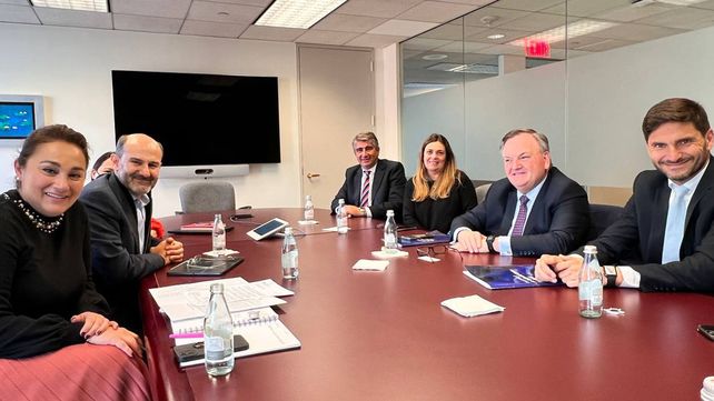 Pullaro y Michlig presentaron en el BID proyectos de inversión para obras en la provincia