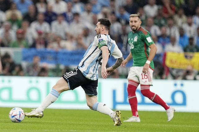 Qatar 2022: Argentina venció a México de la mano de Messi