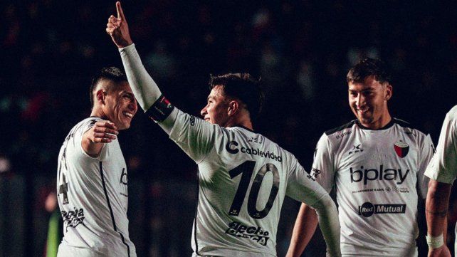 A Colón no le alcanza con ser Deportivo Lago