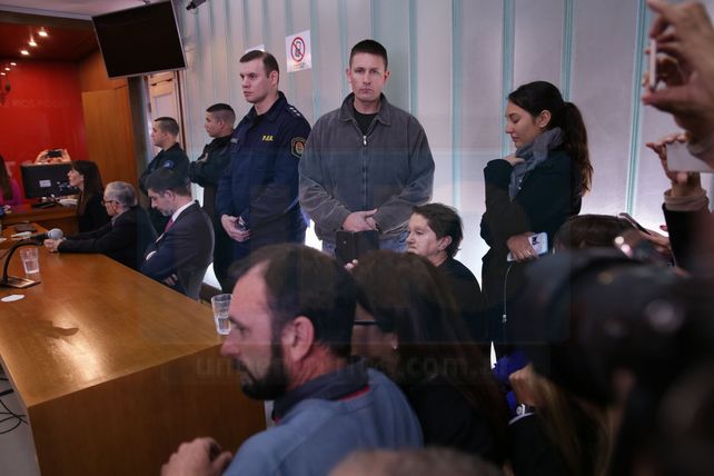 El día D. El tribunal lo condenó al cura y las víctimas se desahogaron.