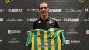 Leandro Somoza terminó su carrera como futbolista en Aldosivi y hoy es el técnico.