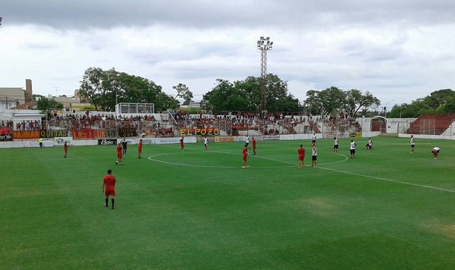 Colón marcó claras diferencias ante el Gato en Paraná
