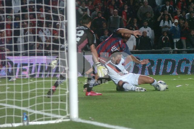Colón quiere cortar la racha adversa ante San Lorenzo