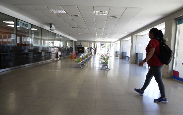 Los hospitales y centros de salud querdaron vacíos durante la cuarentena