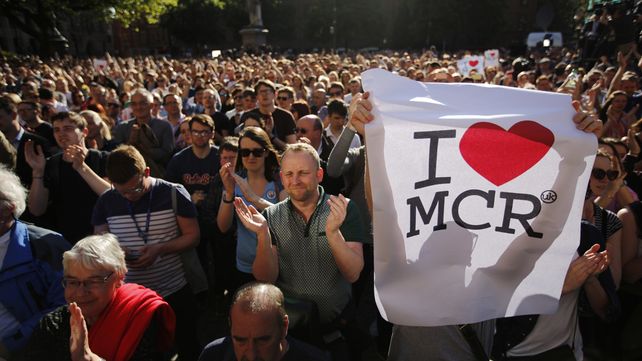 Manchester, el homenaje a las víctimas del atentado