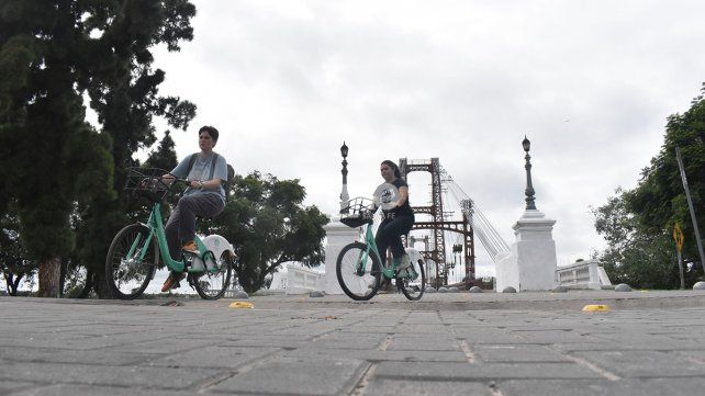 Tiempo nublado en Santa Fe. Tiempo nublado en Santa Fe.