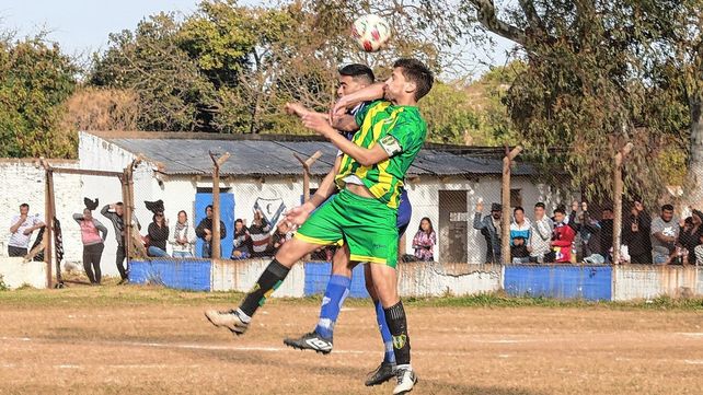 Sportivo Urquiza derrotó a San Miguel en La Floresta.