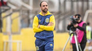 Matías Lequi llega desde la reserva.