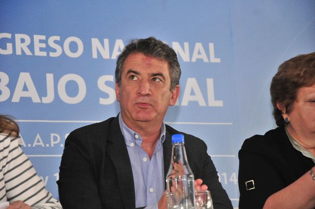 Aval de Urribarri a las medidas de Bordet y a su conducción política