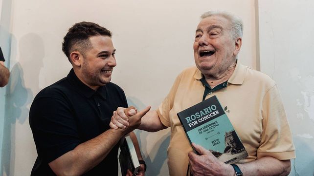 El exintendente Horacio Usandizaga asistió a la presentación previa a la Feria del Libro.