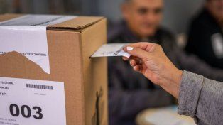 Comenzaron las elecciones generales en todo el país para elegir a un nuevo Presidente