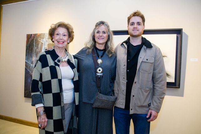 Gladys Ferrero, Claudia Sabatini y Joaquín Martínez Carbonell