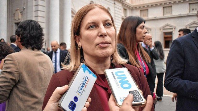 Gisela Scaglia: Milei tiene que dejar de dar vueltas por el mundo y sentarse a gobernar el país
