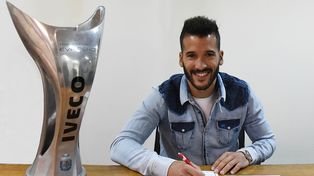 Voboril firmó contrato y se convirtió en el sexto refuerzo de Newells