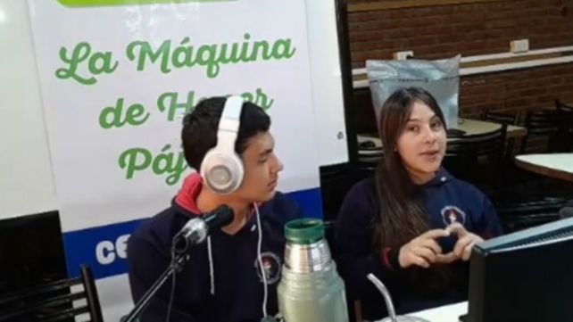 La máquina de hacer pájaros se emite todas las semanas&nbsp; por streaming desde la Escuela Normal de Alcorta.