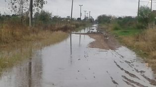Quiroga, la calle que comparten Santa Fe y Recreo, bajo agua