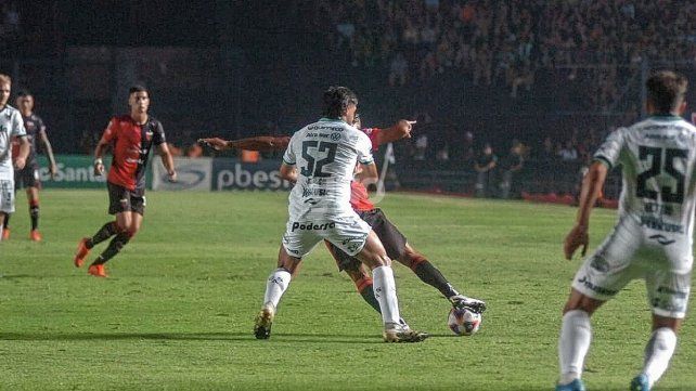 El minuto a minuto de Colón ante Sarmiento en Santa Fe