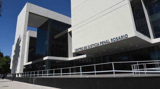 Cayó una pyme narco con protección policial en barrio San Francisquito: 18 imputados