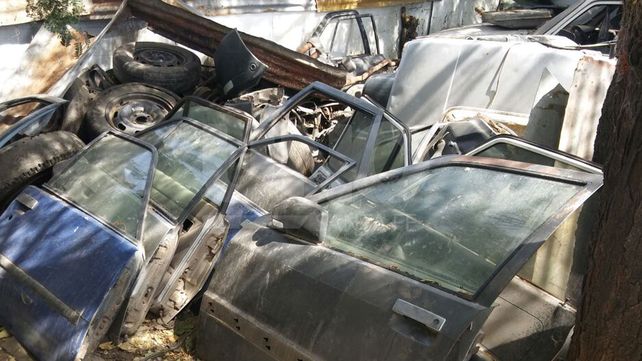 Insospechadas derivaciones con el secuestro de 15 vehículos robados y desguazados