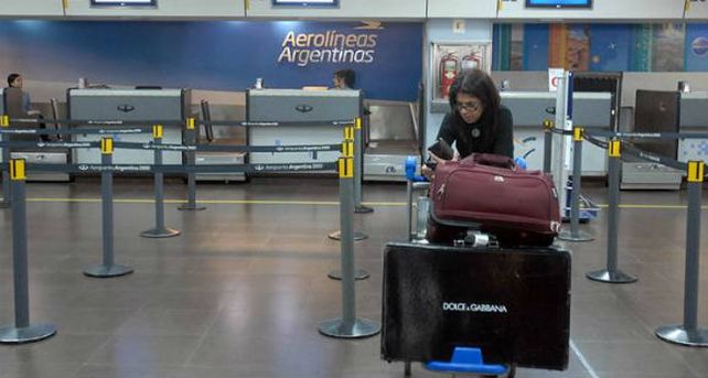 Las cenizas volc&aacute;nicas obligan otra vez a cancelar vuelos a Bariloche