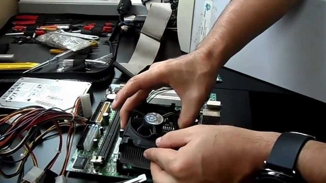 Escuelas de Santa Fe participarán de un Desarmatón para reutilizar residuos electrónicos