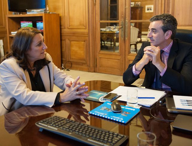 Fein y Randazzo mantuvieron un extenso diálogo en la Casa Rosada y el ministro comprometió otra visita a Rosario.