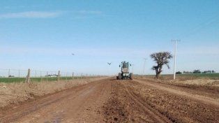 Sospechan de otro aterrizaje narco en el sur santafesino: una avioneta y la huida de dos camionetas
