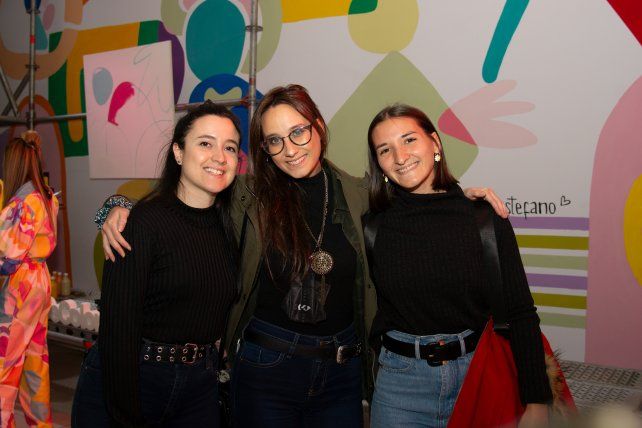 Anabella Bertuccelli, Antonella Vallaro y  Maru De Stéfano 