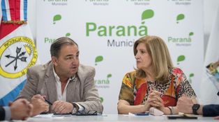 Analizan un transporte fluvial entre Paraná y Santa Fe con inversión público - privada 