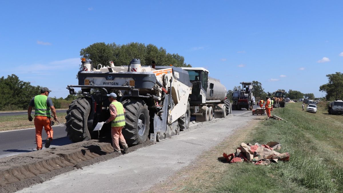 La provincia invierte más de 45 mil millones de pesos en obras viales