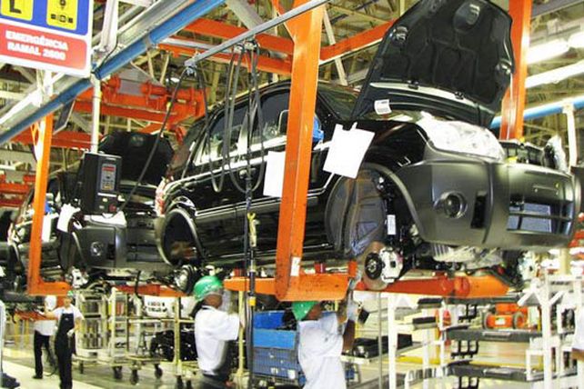 La balanza comercial y el ajuste al comercio exterior