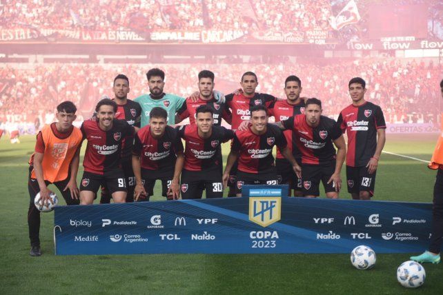 El once inicial leproso ante el pincha.