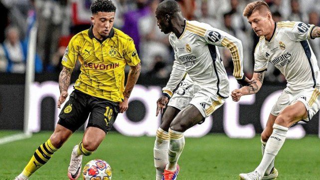 Real Madrid le está ganando al Borussia Dortmund.