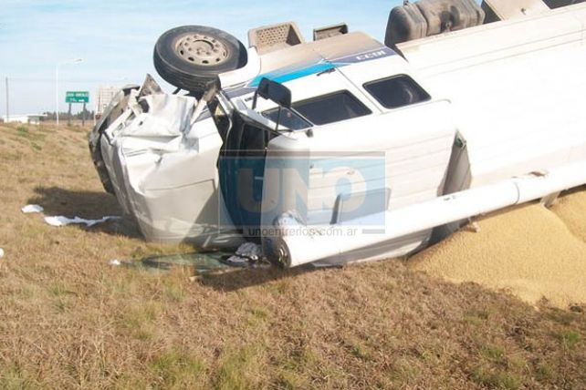 Un muerto en el acceso a Lucas González