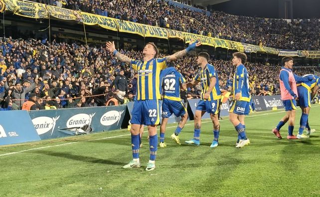 Copetti celebra su gol gol frente a Racing