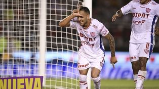 Pulgar abajo para el regreso de Franco Fragapane a Unión