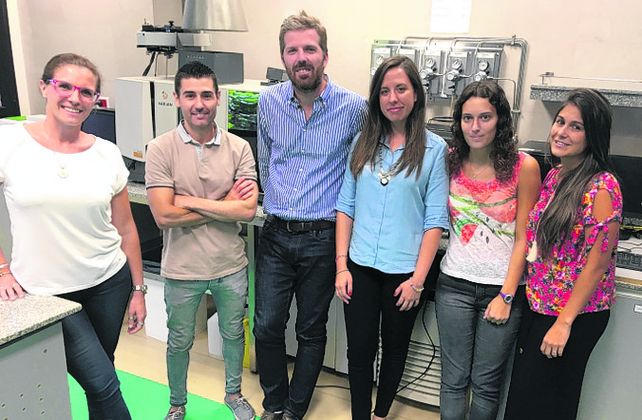 son de acá. Investigadores desarrollan bioabsorbentes naturales.