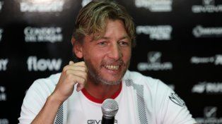 Gabriel Heinze, en la antesala de su primer clásico como DT de Newells.